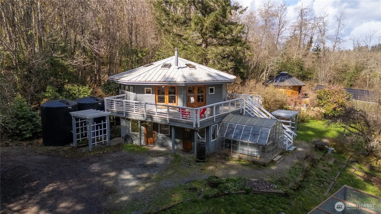 1.9 Acres in Vashon, WA - $925,000