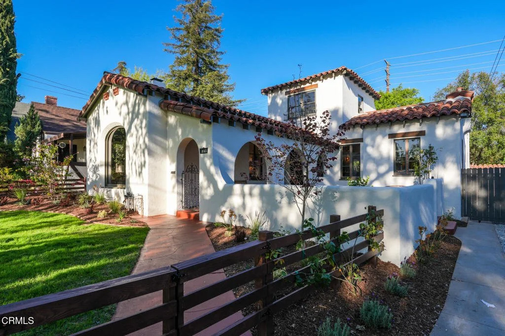 1932 Spanish Revival in South Pasadena, CA - $2,798,000
