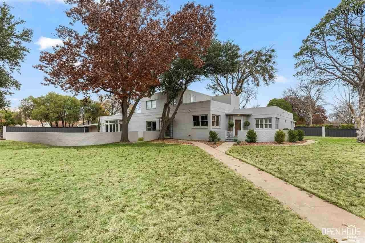 1939 Art Deco in Wichita Falls, TX - $529,000