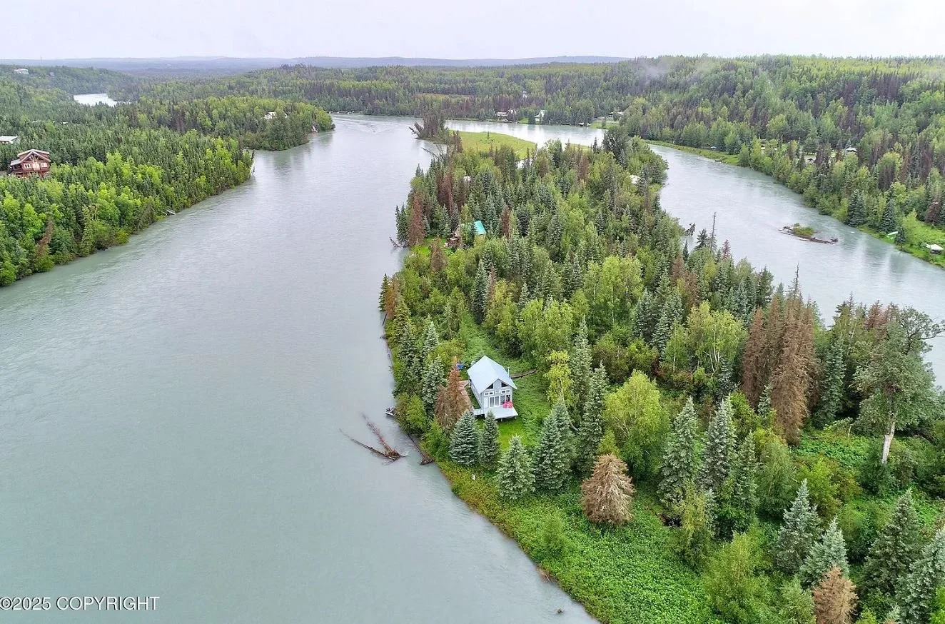 An Island Cabin in Soldotna, AK - $389,900