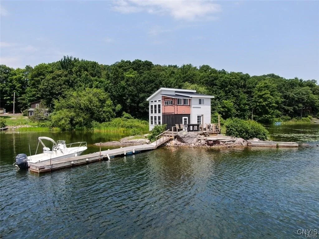 An Cottage in Wellesley Island, NY - $395,000