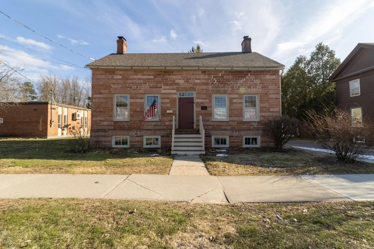 The 1835 Clarkson-Knowles Cottage in Potsdam, NY - $285,000