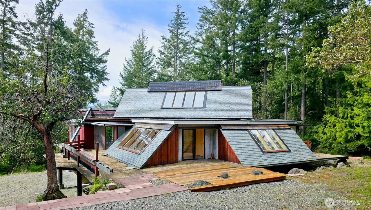 1.3 Acres in Port Townsend, WA - $889,000