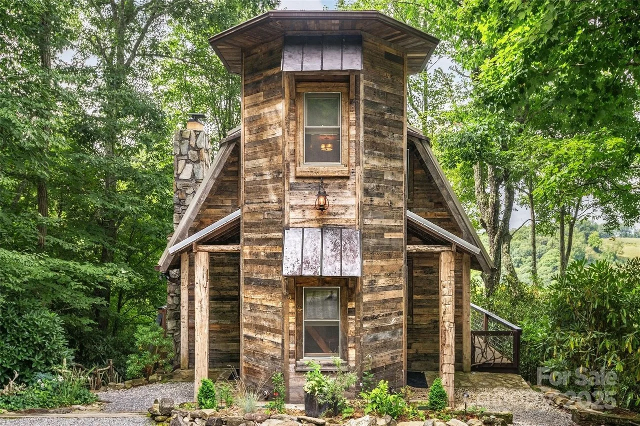 Magical Views in Maggie Valley, NC - $1,150,000