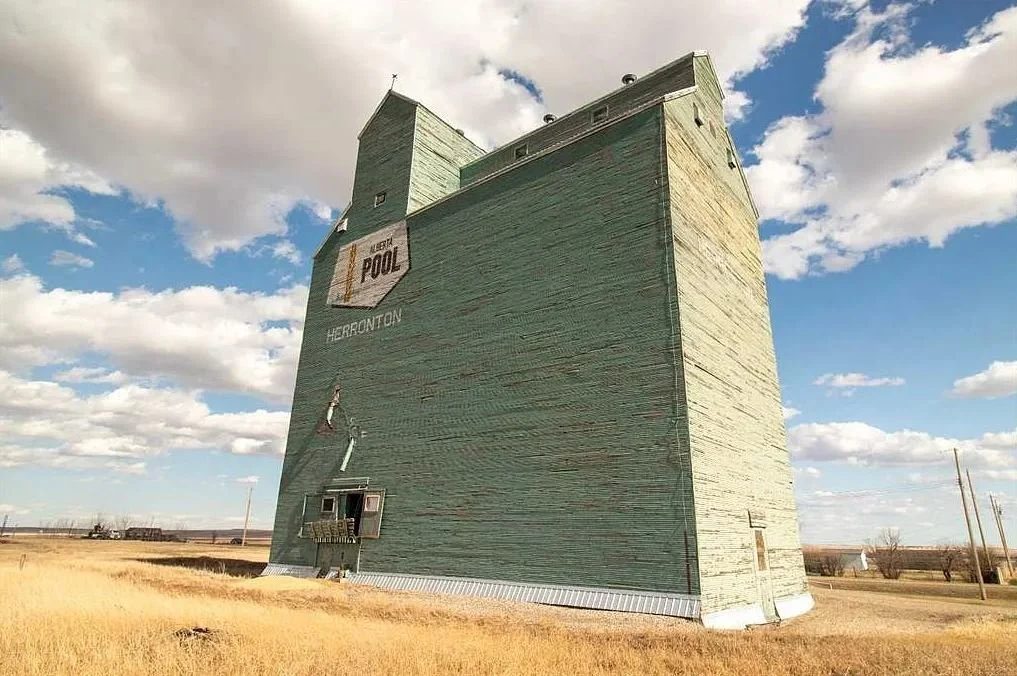 An Acre in Granum, AB - C$199,000