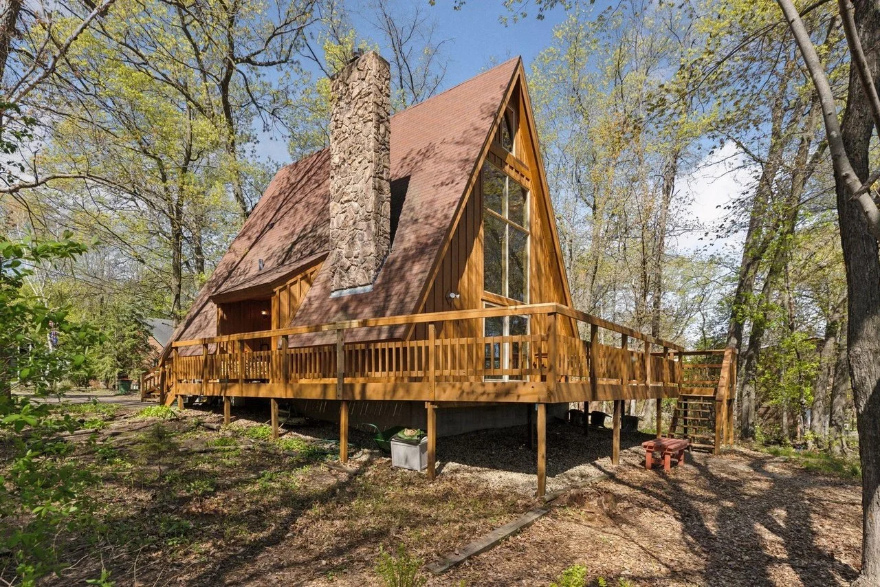 Lakefront in Saint Paul, MN - $499,900