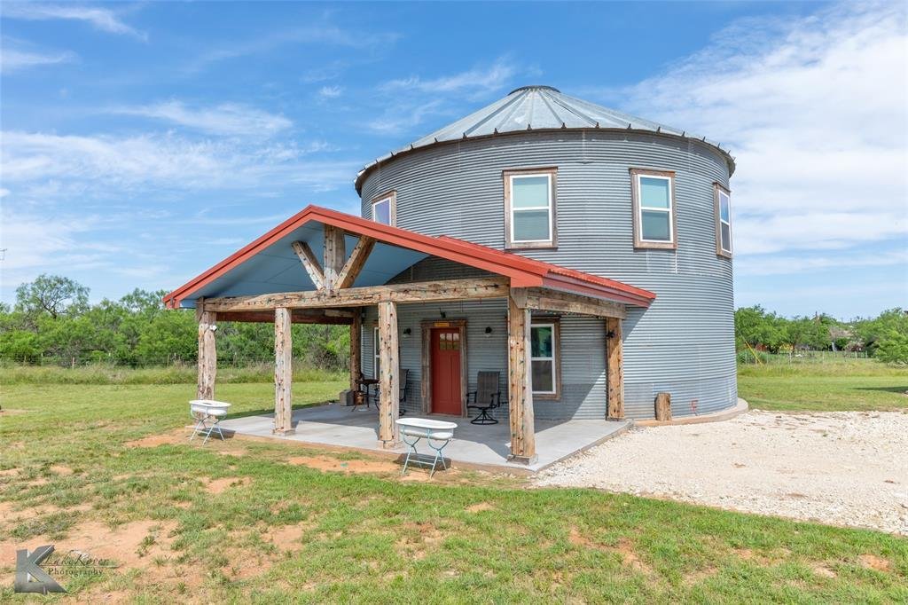A Converted Grain Silo on 8.2 Acres - $459,000
