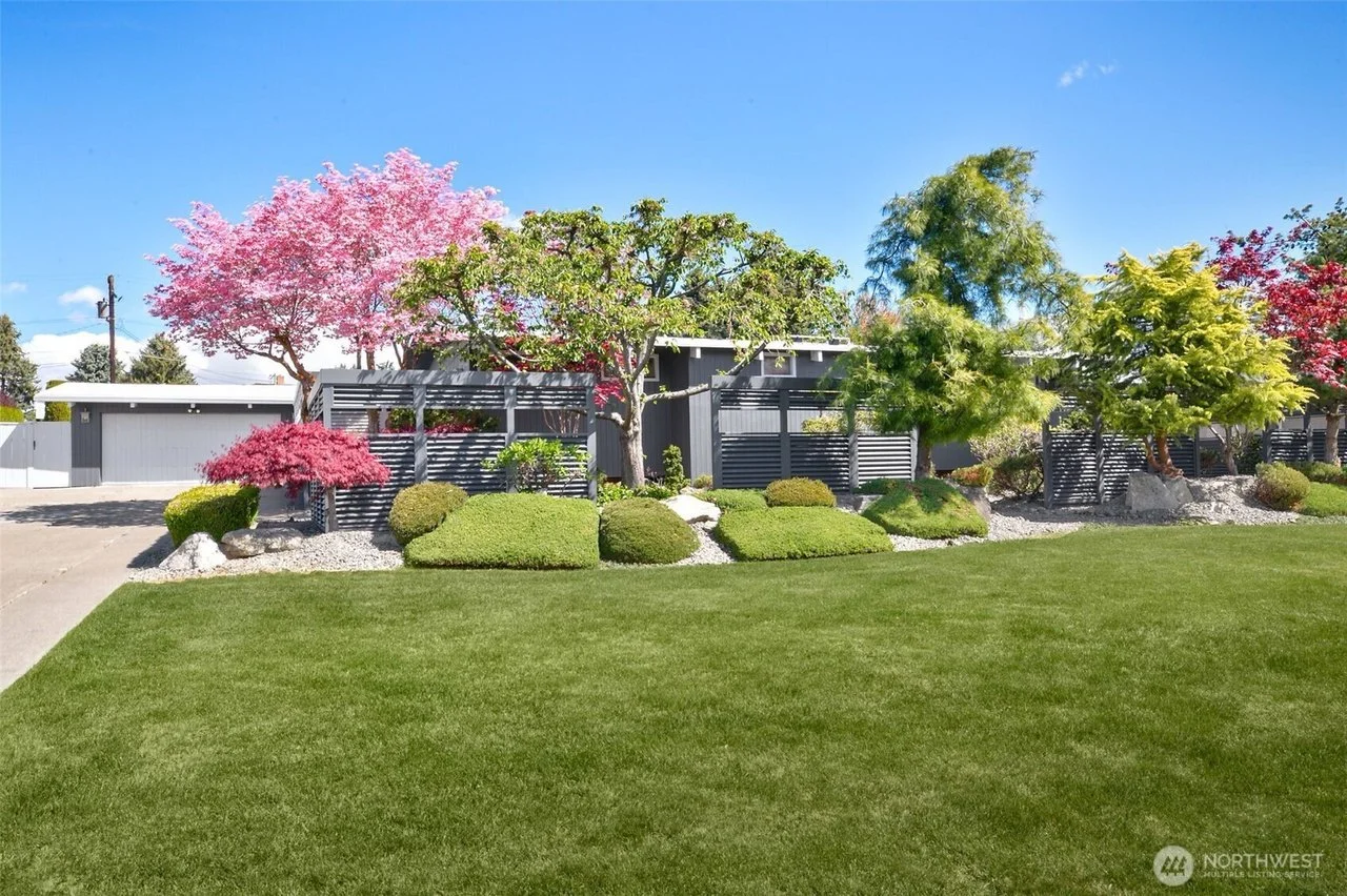 A Must See in Yakima, WA - $730,000