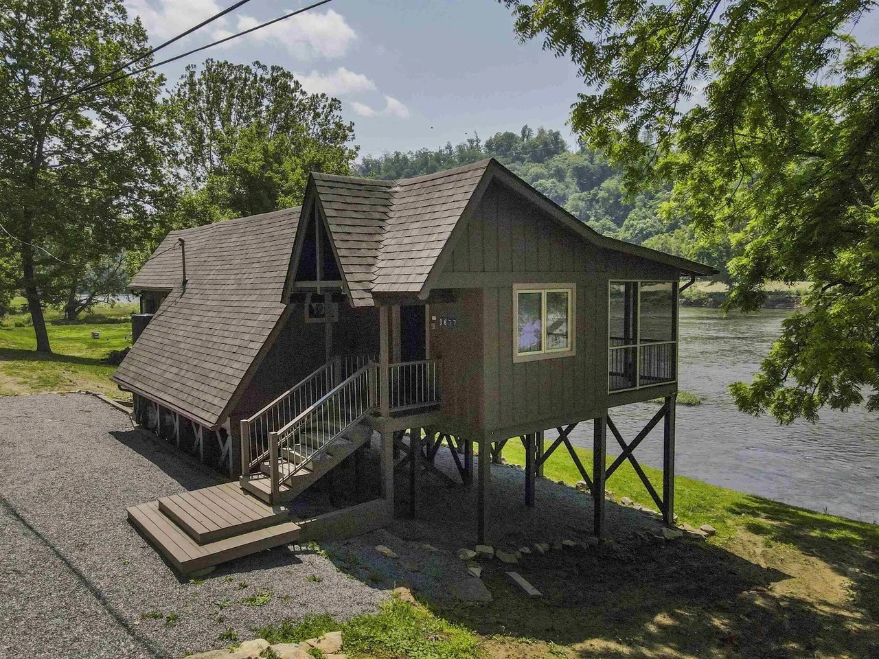 Over 5 Acres in Draper, VA - $299,000
