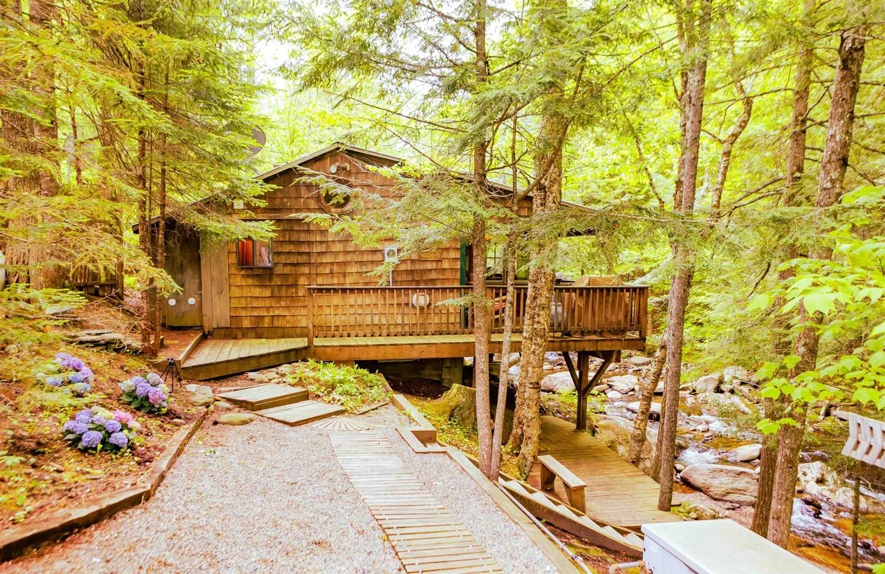 Off Grid in Groton, NH - $249,500