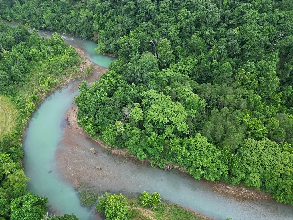 11 Acres in Deer, AR - $300,000