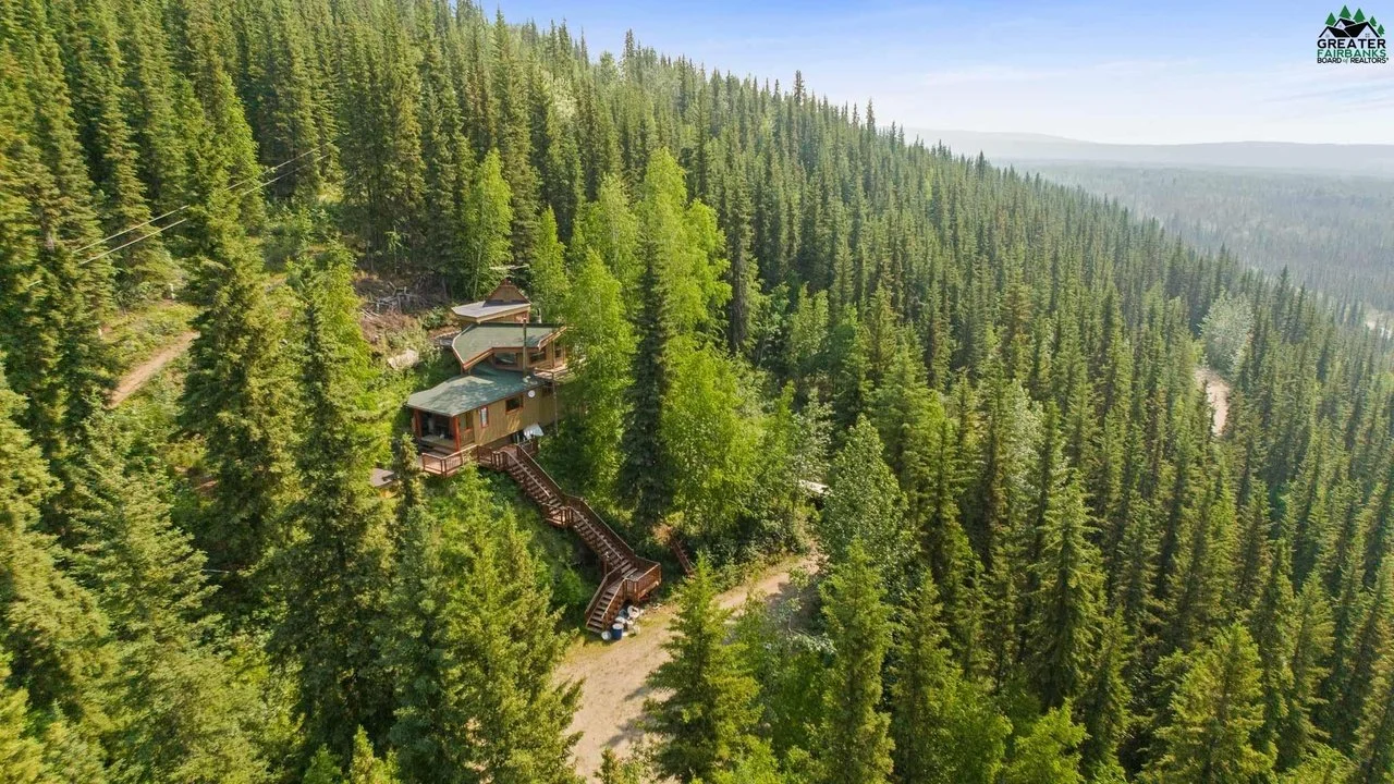 2.7 Acres in Fairbanks, AK - $261,000