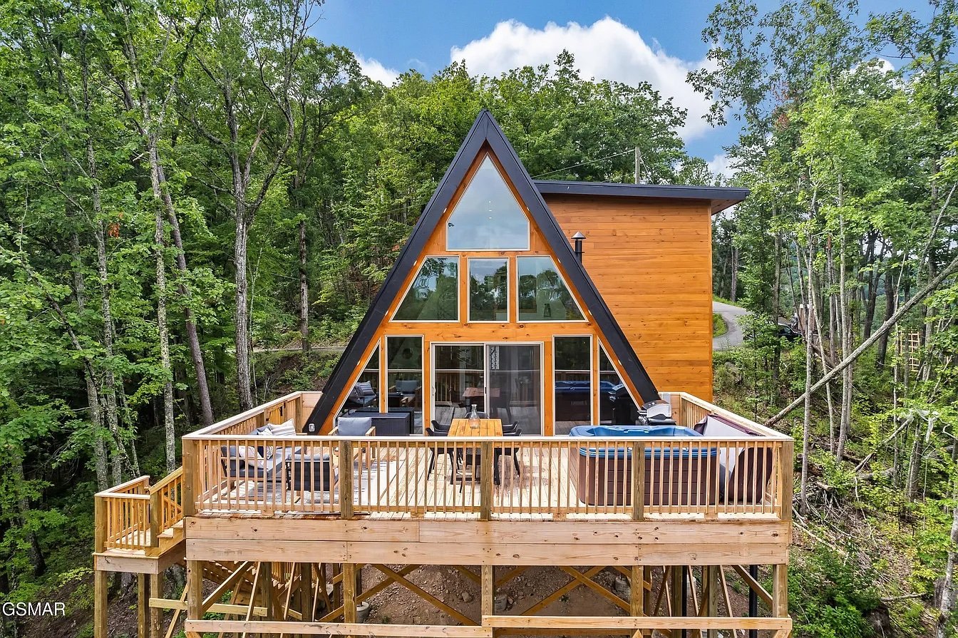 1.7 Acres in Sevierville, TN - $714,900