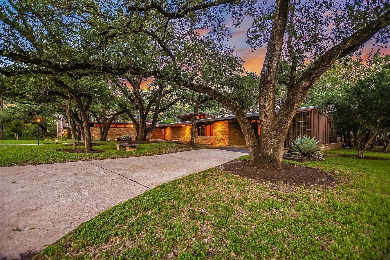 A 1951 Thomas Shefelman Design in Austin - $2,849,900