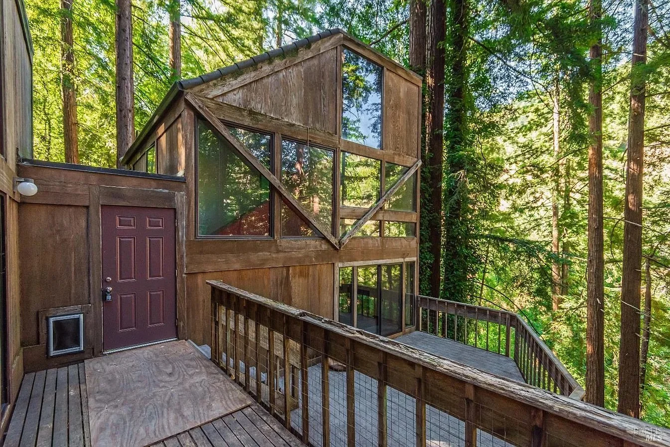 Over 2 Acres in Napa, CA - $945,000