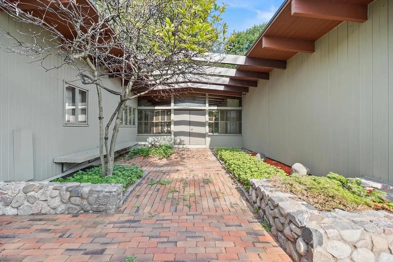 A Jordan Miller Design in Bayside, WI - $899,900