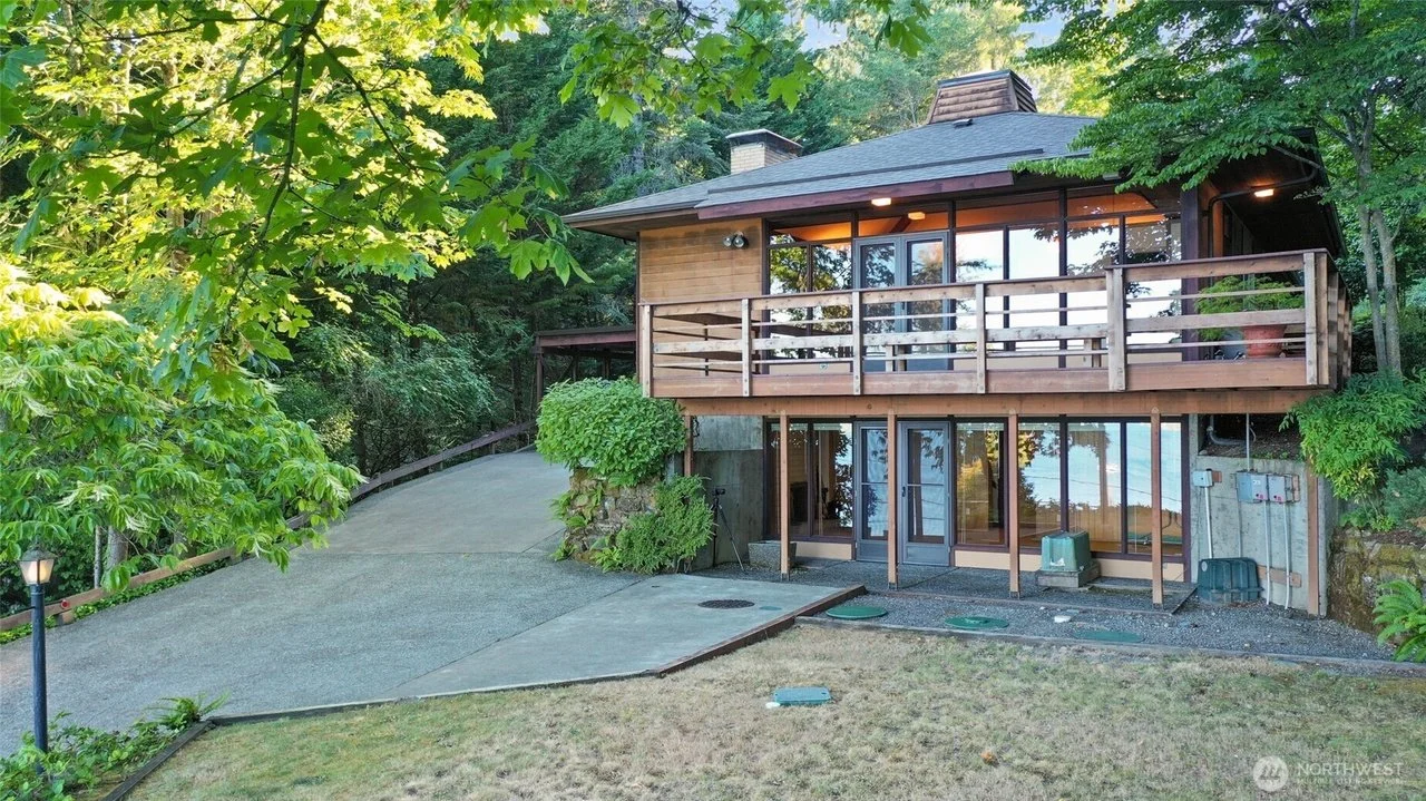 Budd Inlet Views in Olympia, WA - $699,900