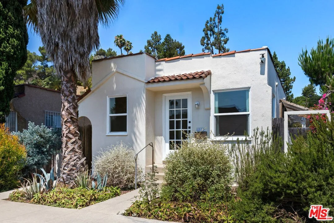 A Spanish Bungalow in Los Angeles - $735,000