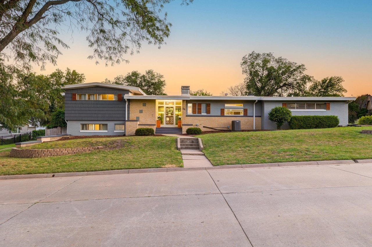 Mid-Century Modern in Salina, KS - $310,000
