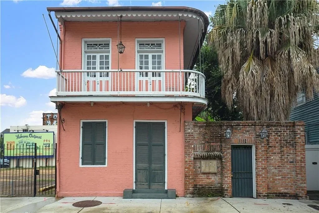 A Condo in New Orleans - $385,000