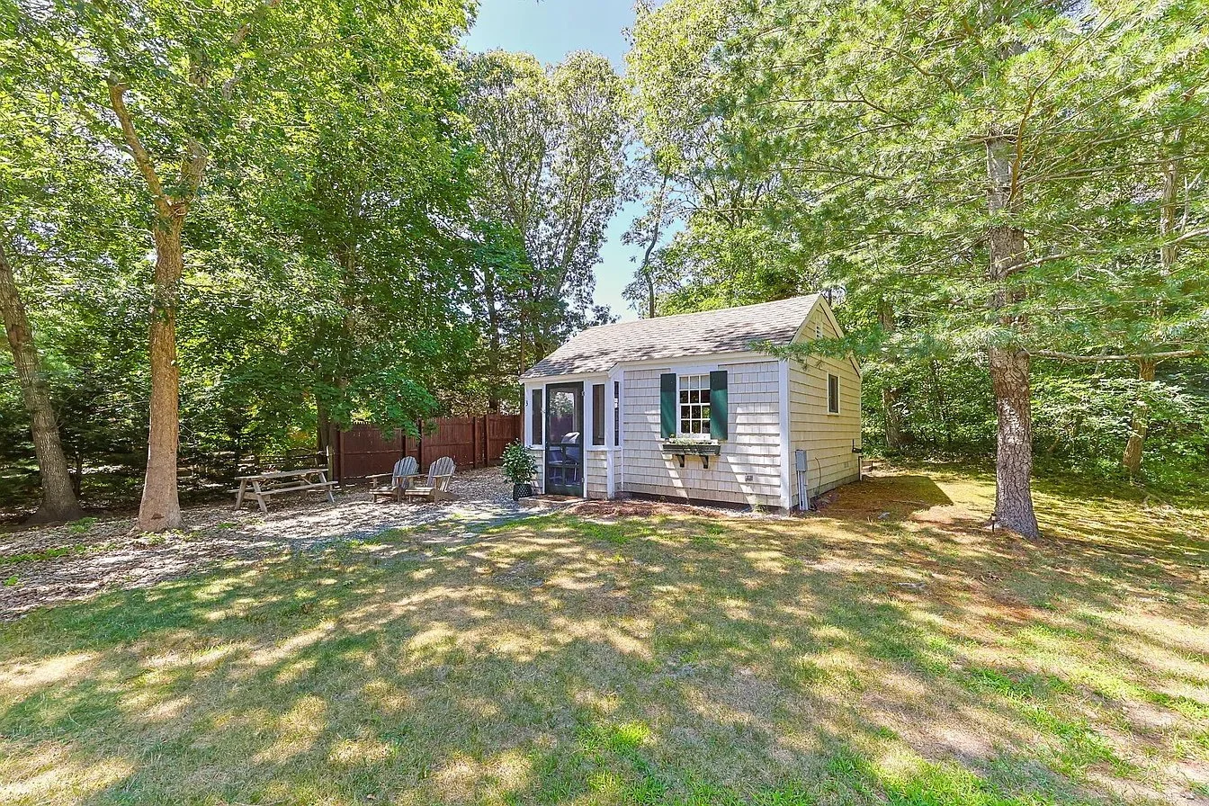 A Tiny 1940s Cottage in Eastham, MA - $259,000