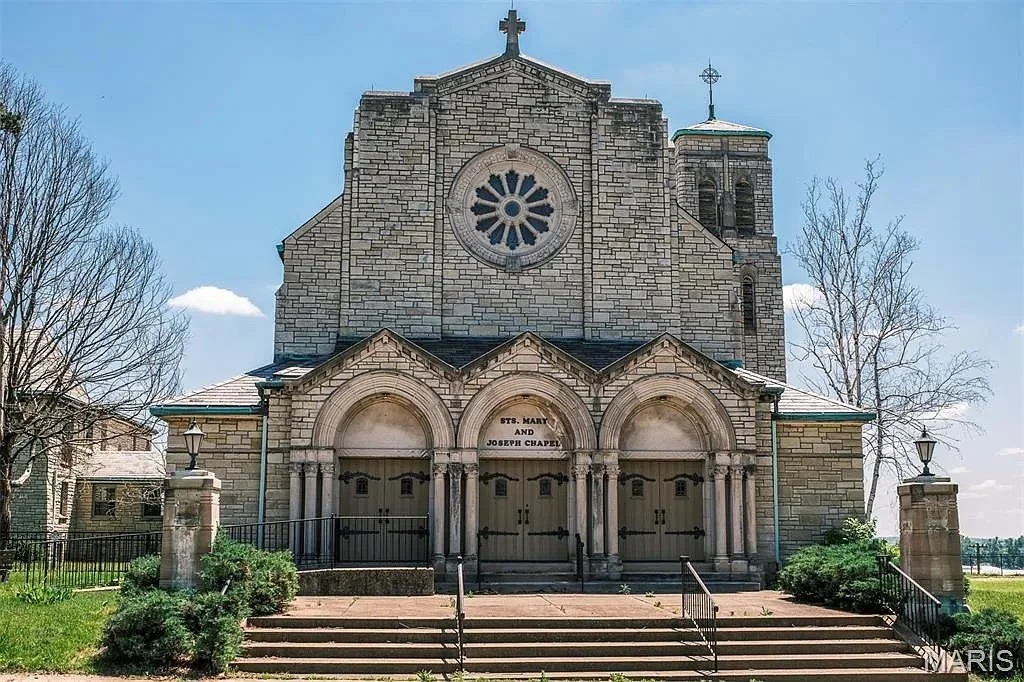 A Chapel in STL - $680,000