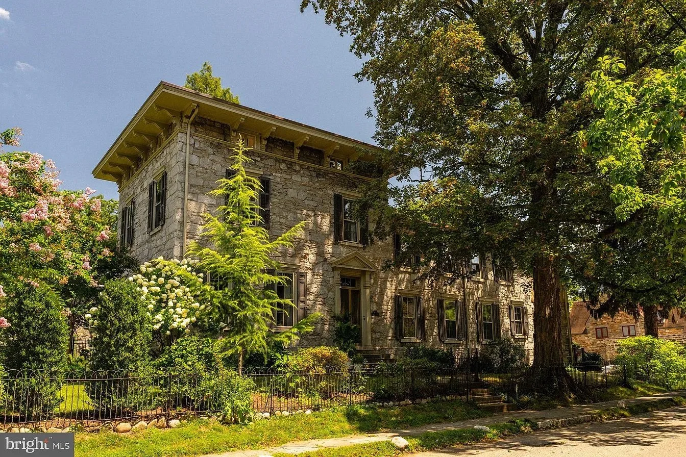 An 1860s Stone Italianate in Philadelphia - $2,175,000