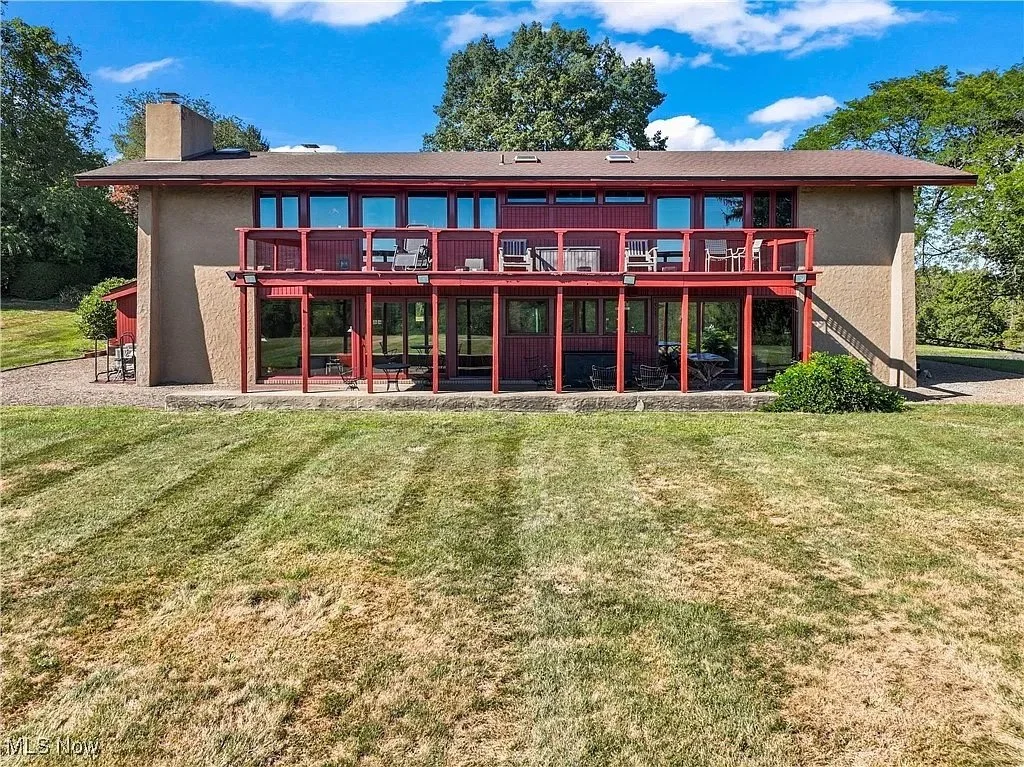 A James Nessley Porter Design on 1.38 Acres - $599,000