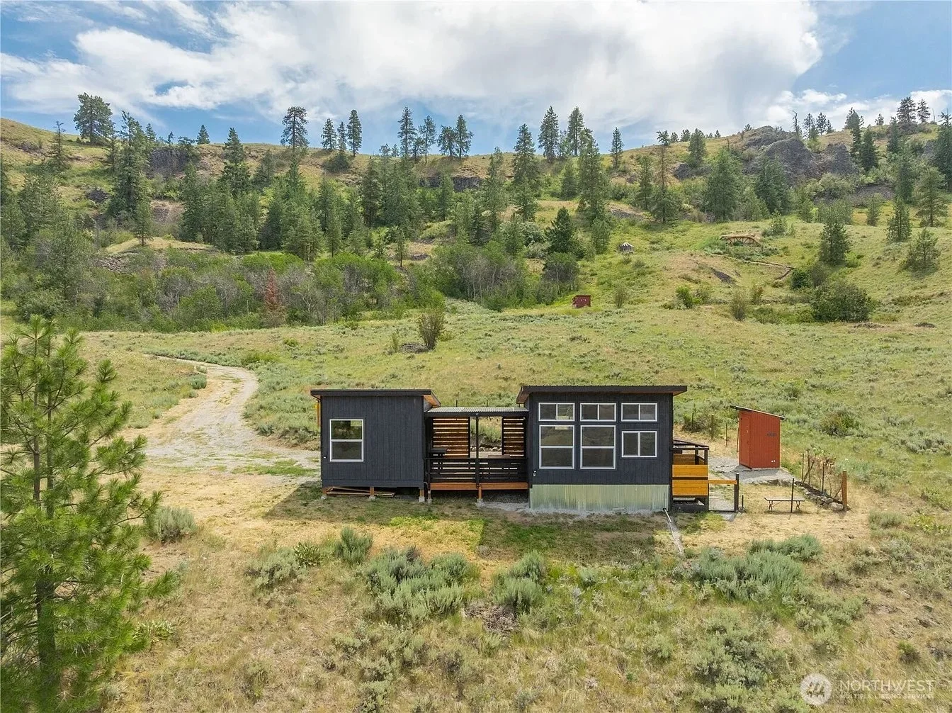 Off Grid on 5.2 Acres in Orondo, WA - $119,678