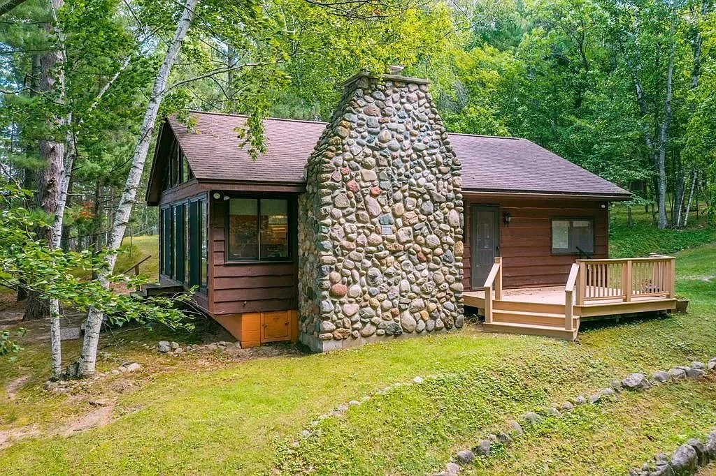 Nearly 2 Acres in&nbsp;Backus, MN - $349,900