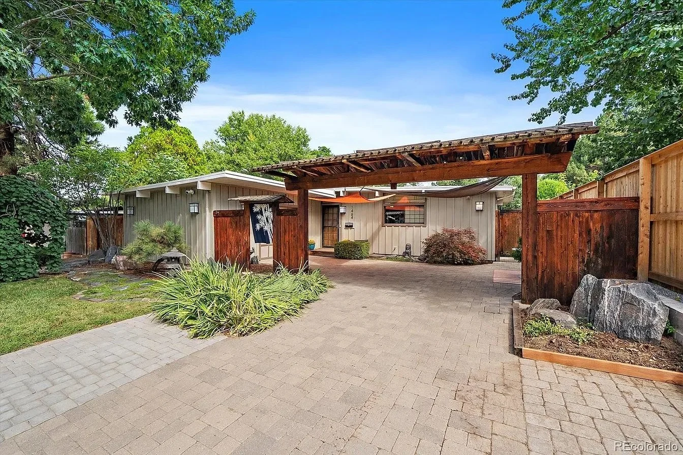 MCM in Krisana Park, Denver - $765,000