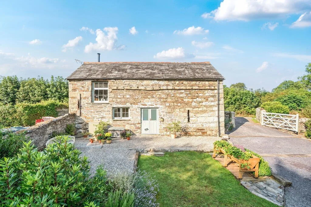 A Converted Barn in England - £440,000