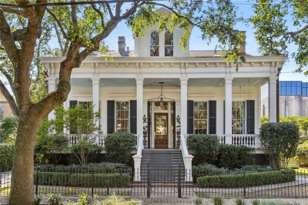 A Mansion in New Orleans - $2,995,000