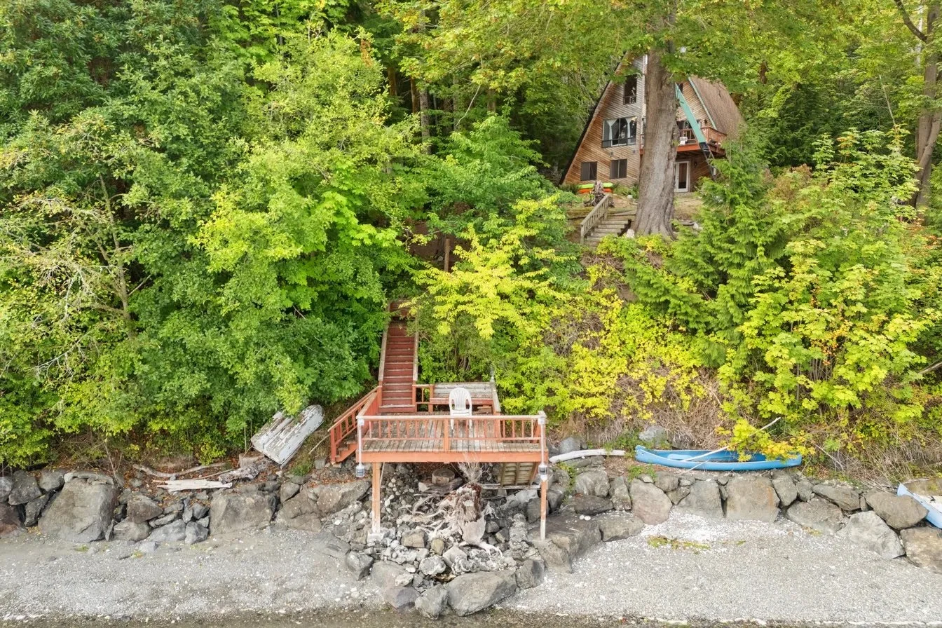 1.3 Acres on Harstine Island - $445,000