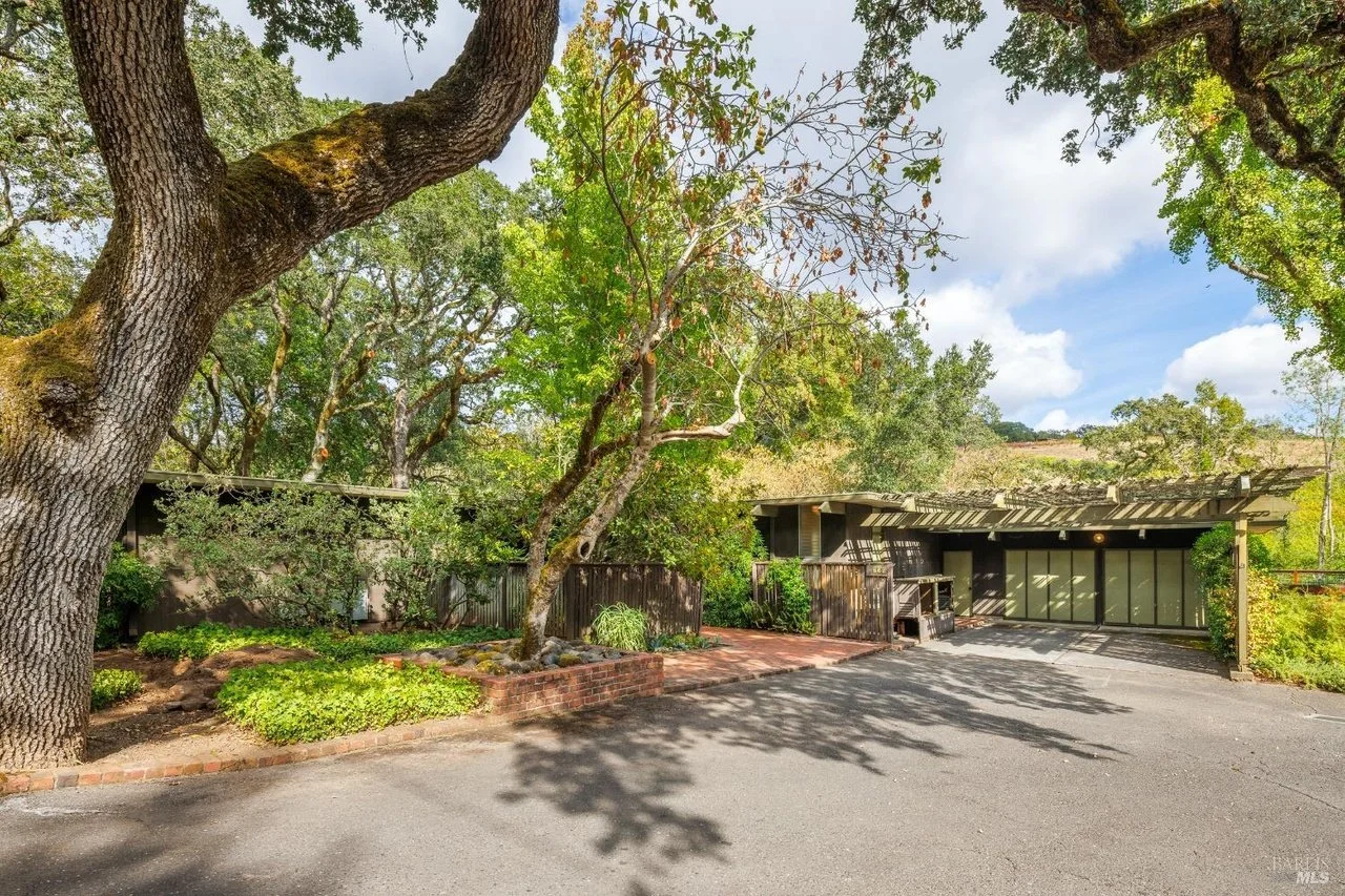 A 1965 Thomas M. Tomasi Design in Santa Rosa, CA - $1,400,000