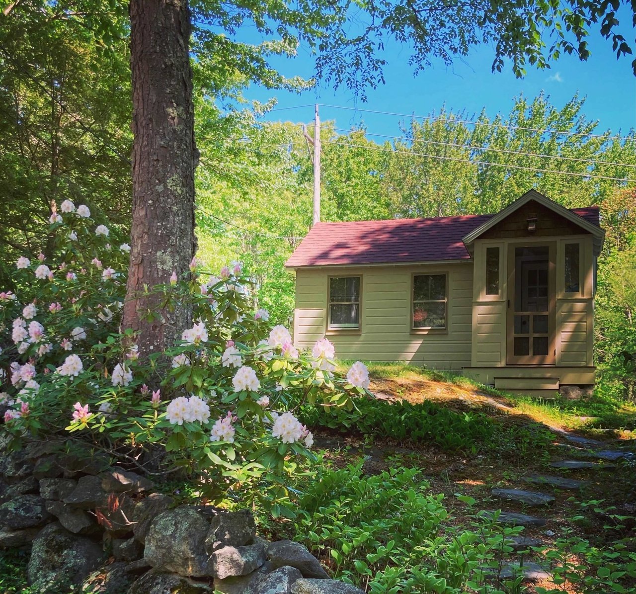 A Little Home on 1 Acre in South Berwick, ME - $285,000