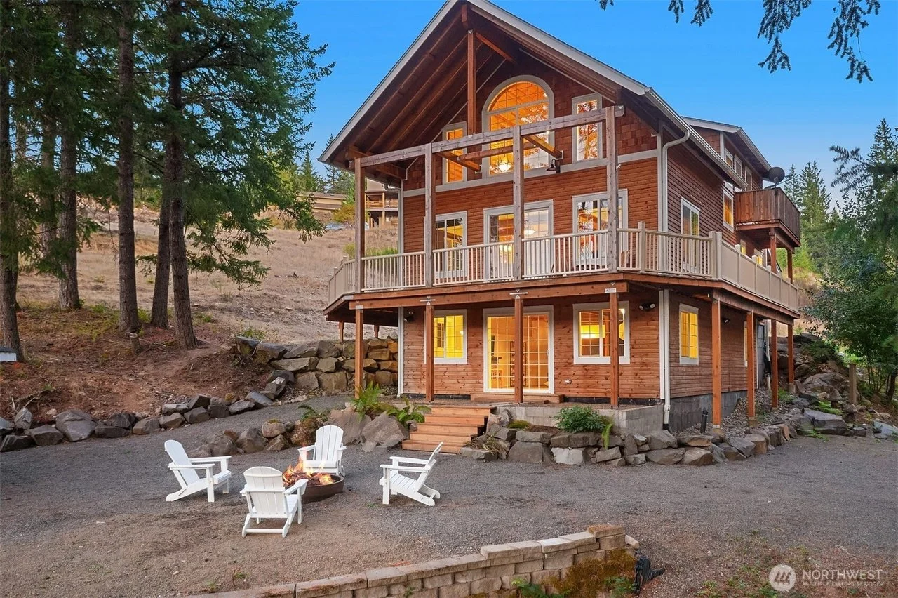 Rainier Views in Packwood, WA - $895,000