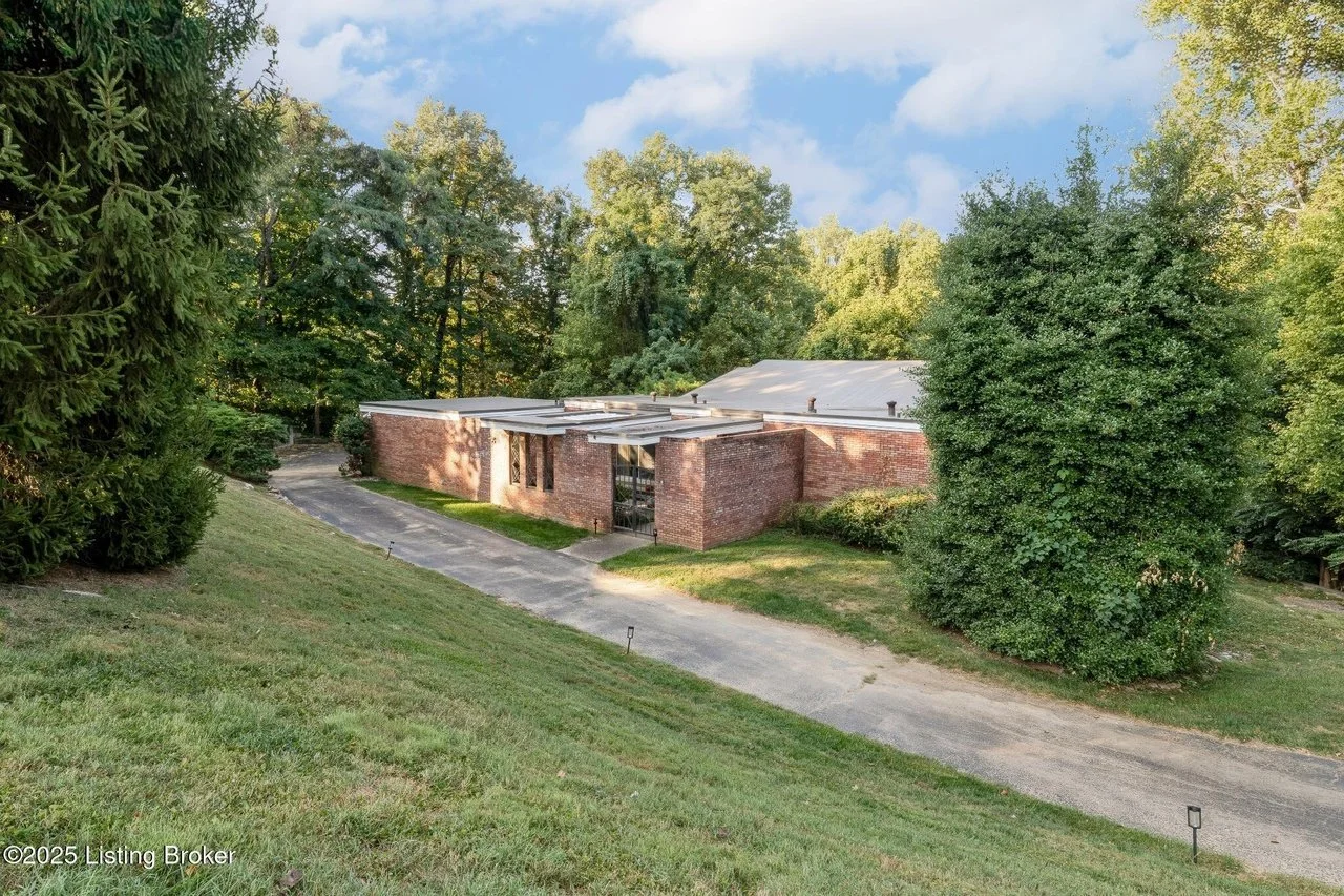 A Retro 1970 Ranch on 1.3 Acres - $525,000