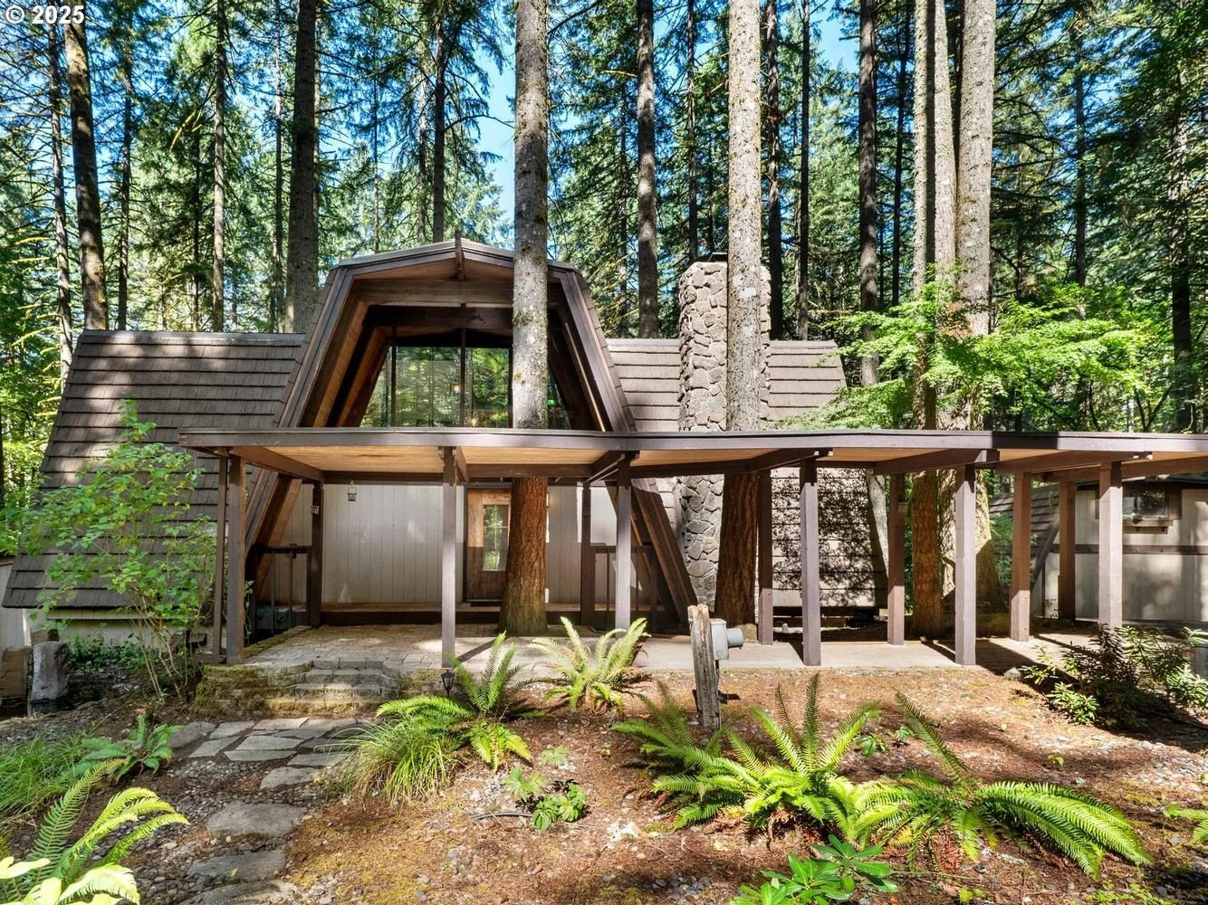 A Vintage 1970s Lodge-style Home on Over 4 Acres - $780,000