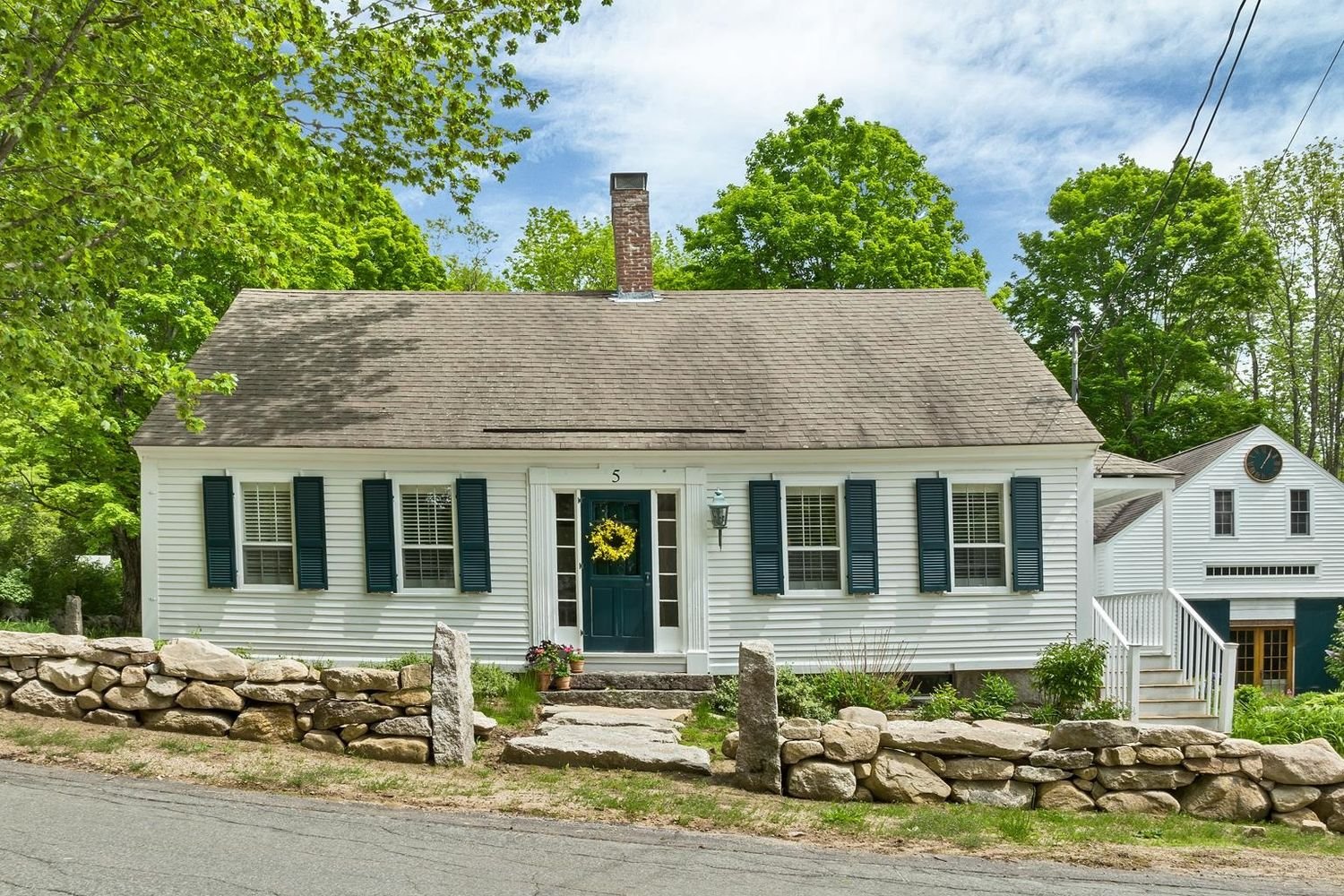 A 1795 Antique Center Chimney Cape - $695,000