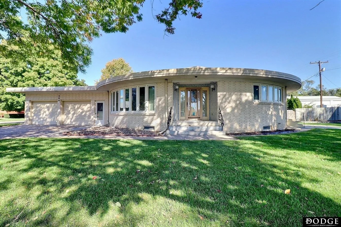 A Custom Build in Fremont, NE - $325,000