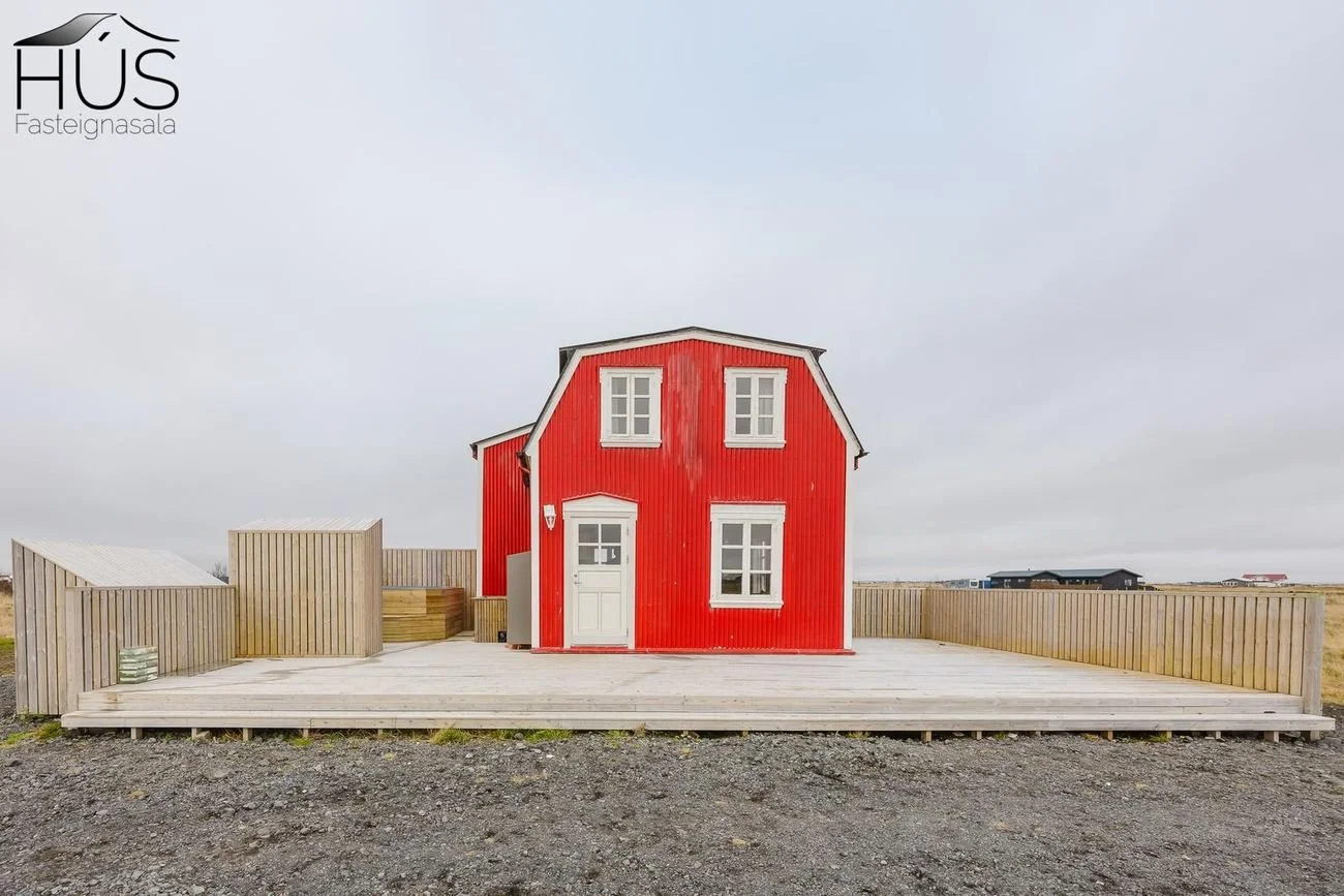 A Little Home in Iceland - 61,900,000 kr.