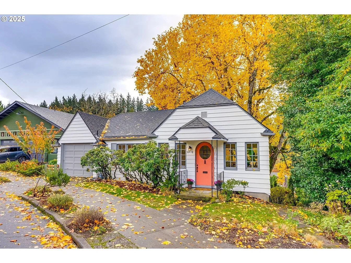 An English Cottage in Portland, OR - $620,000