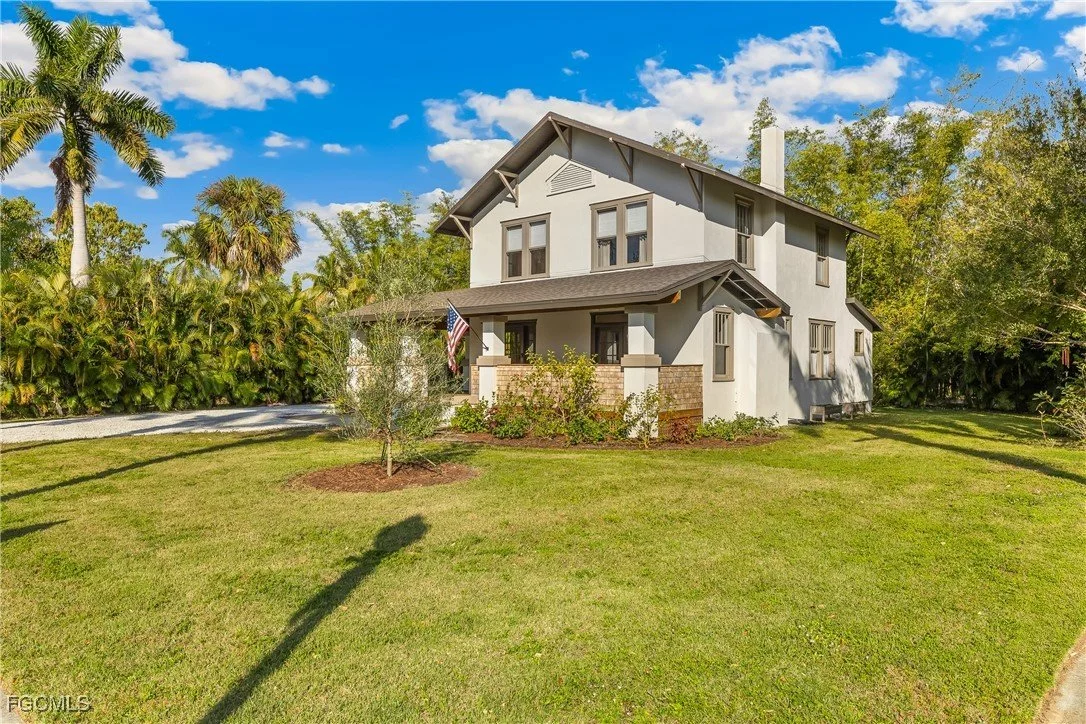 1921 American Four Square in Historic Dean Park - $369,900