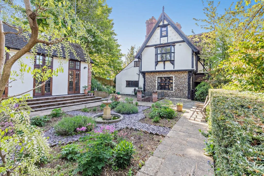 A Historic Home in Ipswich, England - £500,000