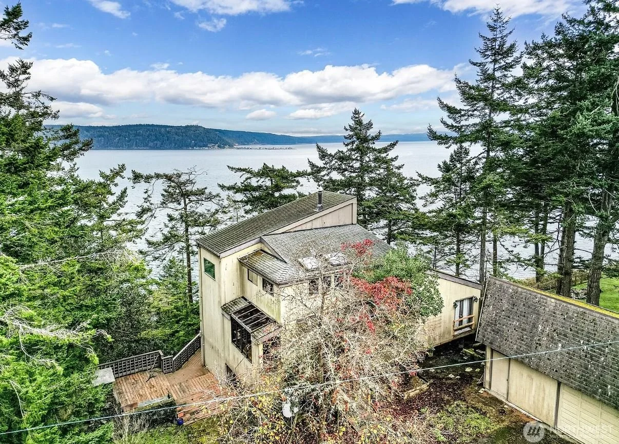 Spectacular Views in Sequim, WA - $1,100,000