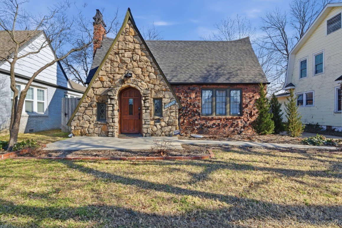 A Lovely Home in Tulsa, OK - $415,000