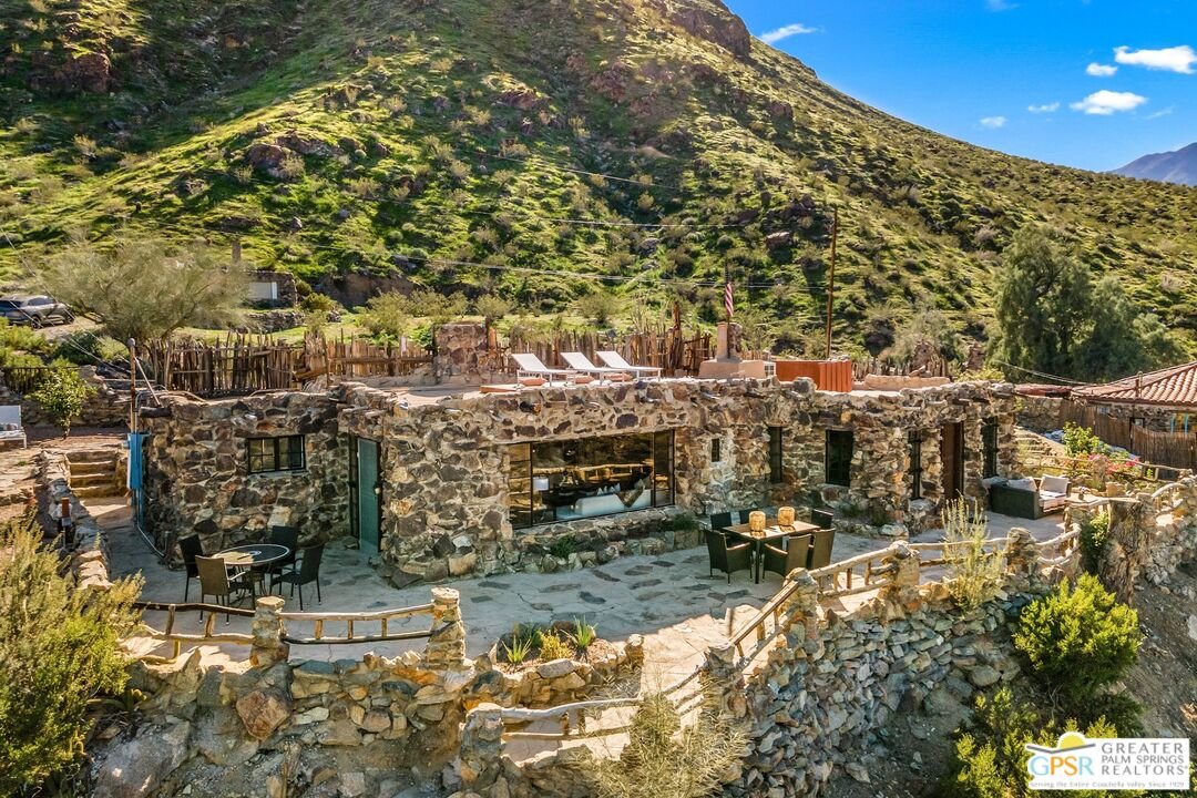 A 1929 R. Lee Miller Design in Palm Springs, CA - $1,500,000