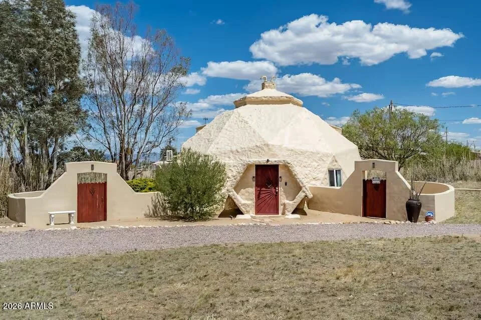 1.95 Acres in Hereford, AZ - $297,500