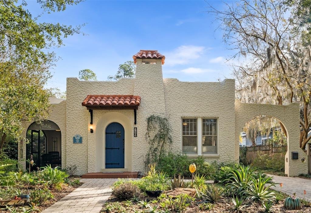 A 1926 Spanish Revival in Gainesville, FL - $560,000